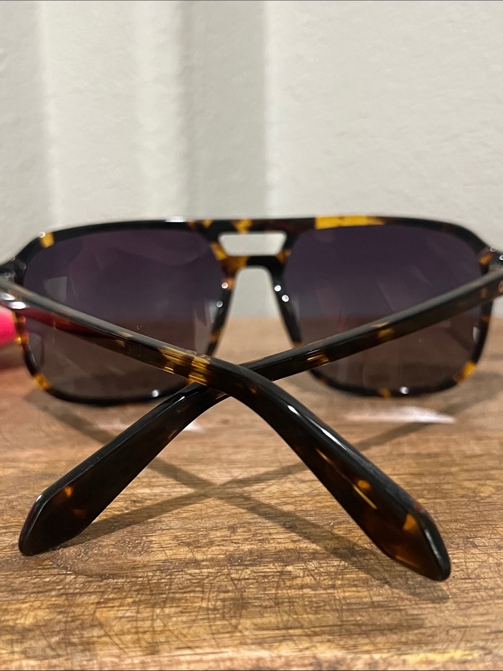 Quay Australia Aviator Sunglasses - On The Fly Tortoise/Smoke - Picture 5 of 6